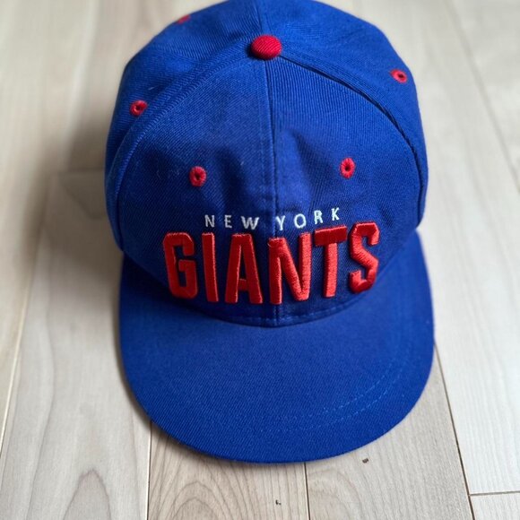 NY Giants Snapback – Vintage NFL x Budweiser - Picture 2 of 5